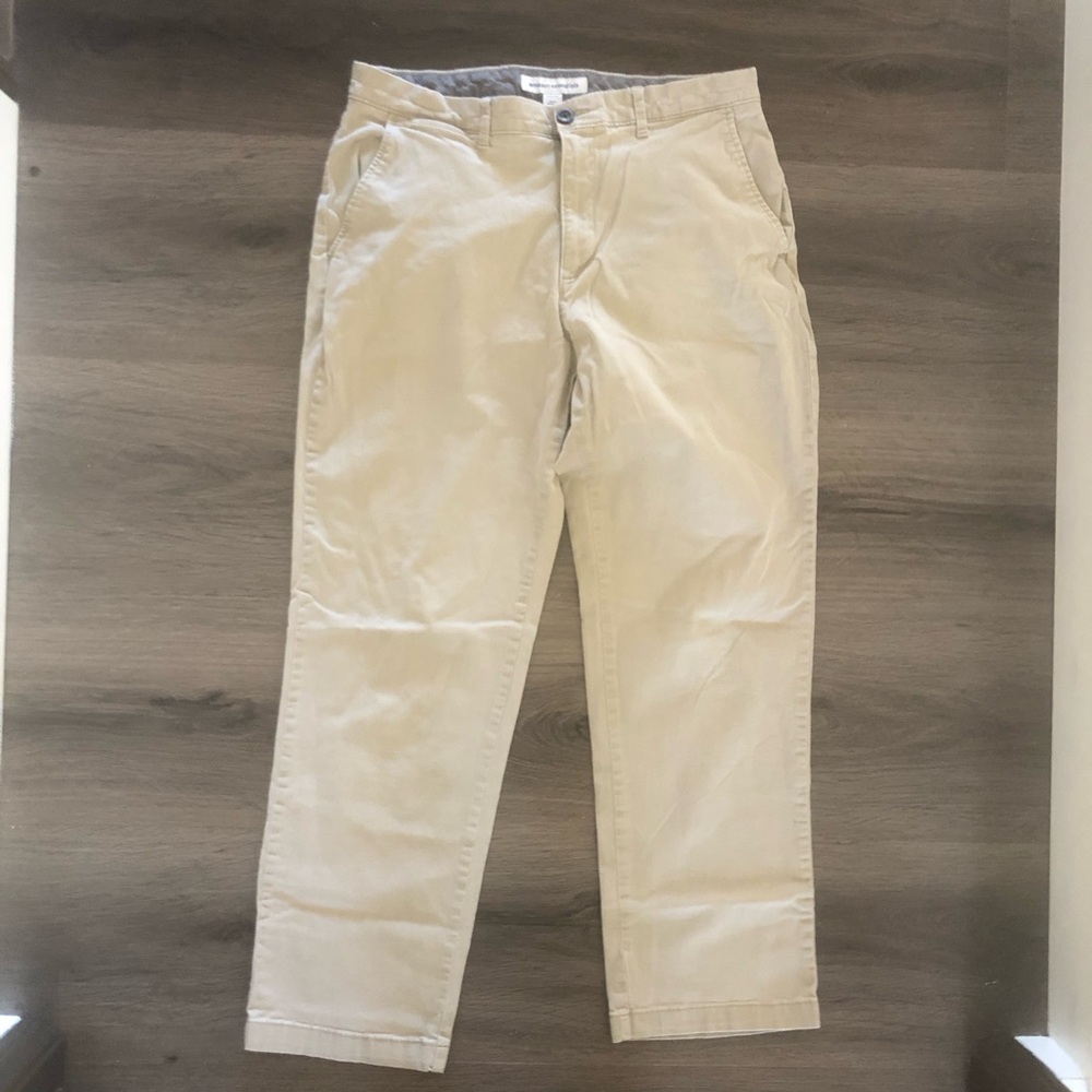 Amazon Essentials Mens Classic Fit Stretch Chino Pants Khaki Tan 34W x 32L